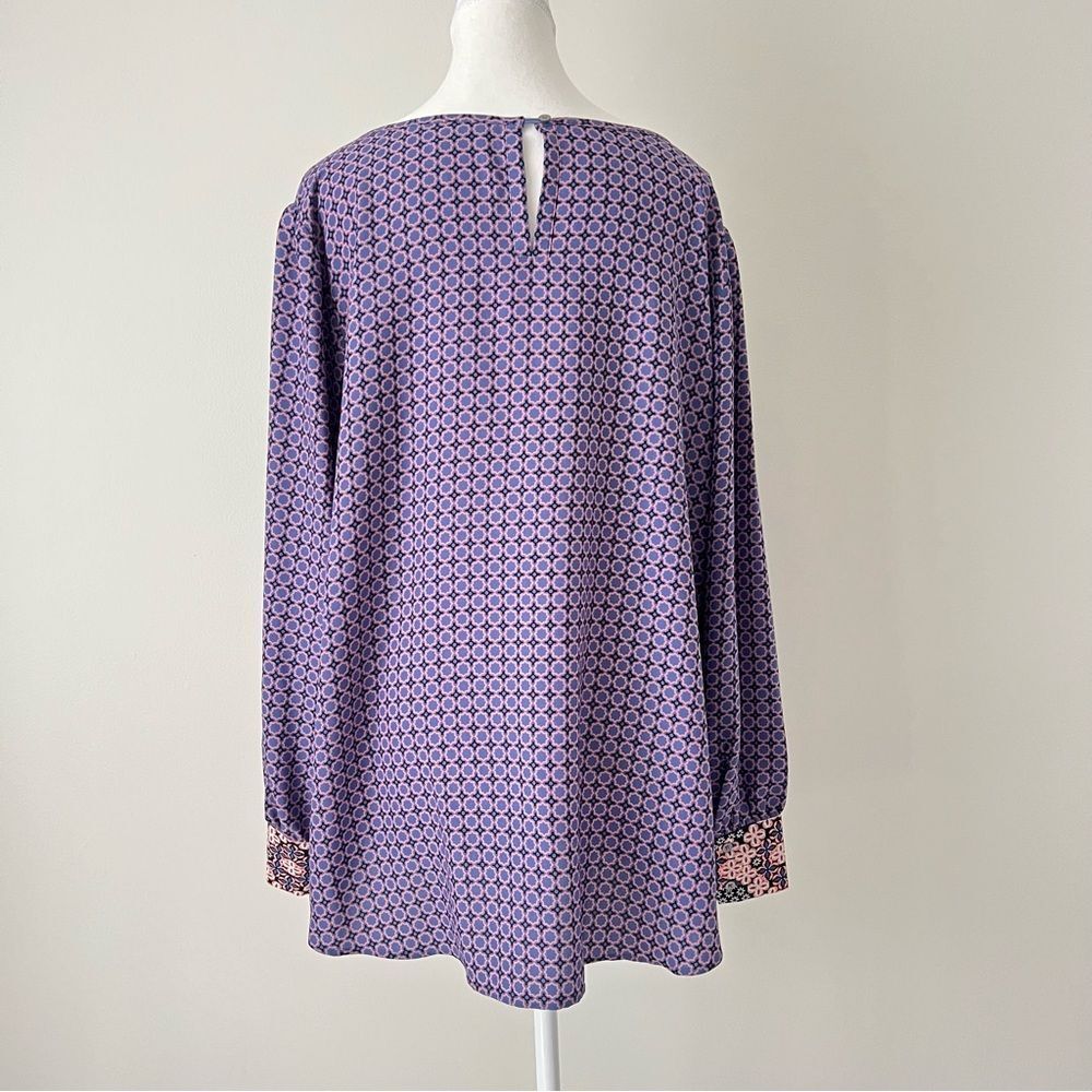 Loft Plus Printed Long Sleeve Blouse Size 20 in Purple - Picture 6 of 7